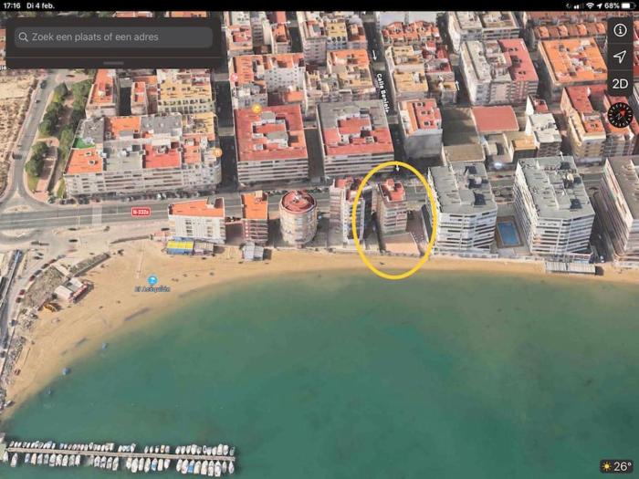 Ruim appartement aan het strand met 4 slaapkamers