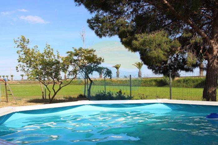 Quet - Casa rural con piscina privada en el Delta del Ebro - Deltavacaciones