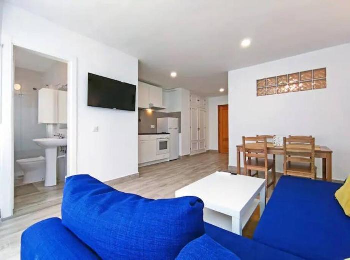 Arias Maldonado 250 meters beach