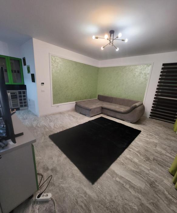 Moon Reflexes Apartment