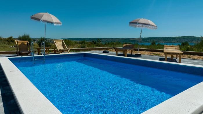 Family-friendly apartments with swimming pool Rtina - Stosici, Zadar - 21450