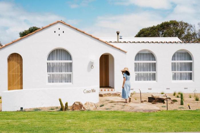 Casa Billie: Luxury stay 200m to pristine coastline