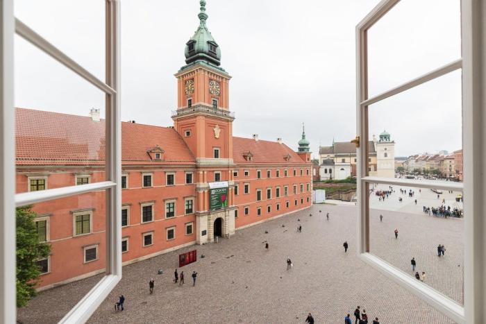 Plac Zamkowy - Apartment with City View by Noclegi Renters