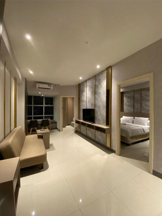 Luxury 2BR Benson Apartment, Pakuwon Mall