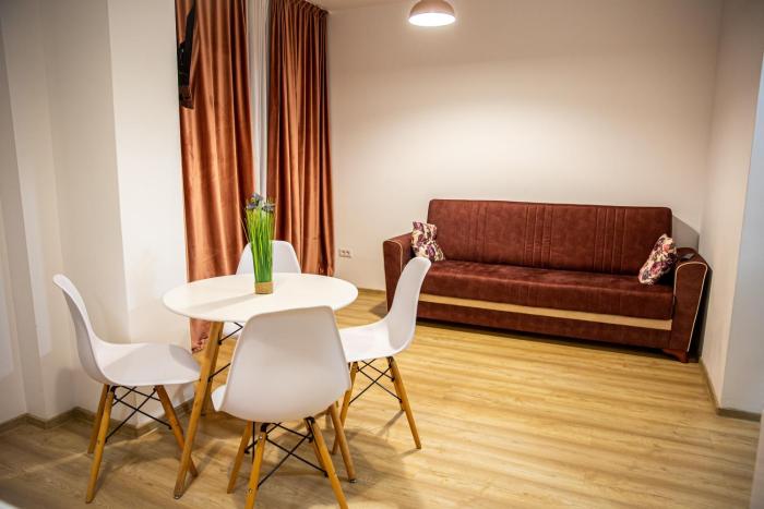 Q Cute Apartament Palas Mall