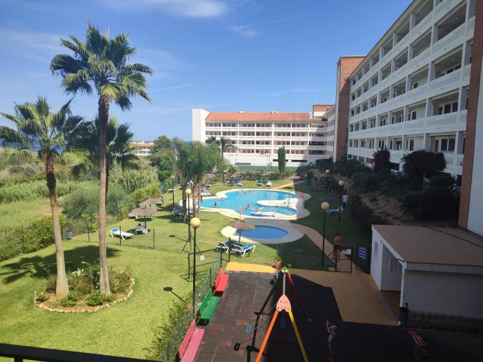 APARTAMENTO JUNTO A LA PLAYA ZONA TRANQUILA