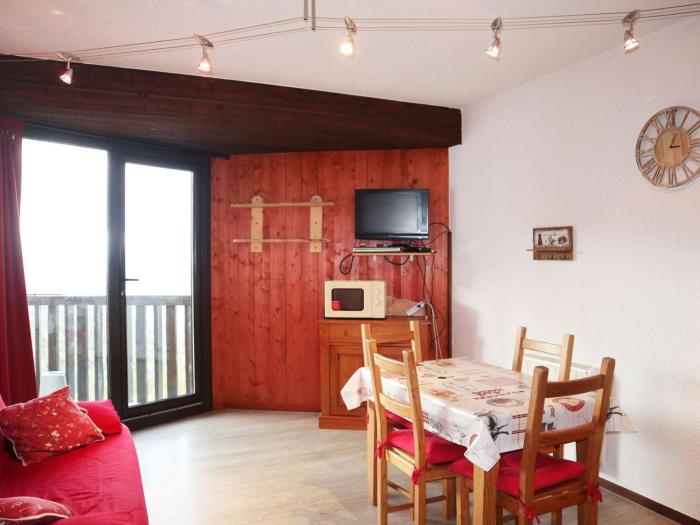 Studio aux Orres, skis aux pieds, pour 4 personnes - FR-1-322-138