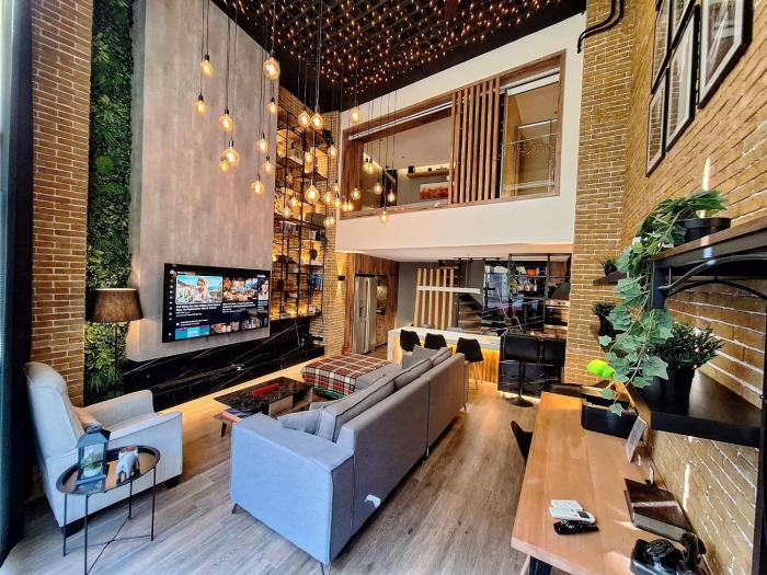 The Athens Loft with private gym and billiards