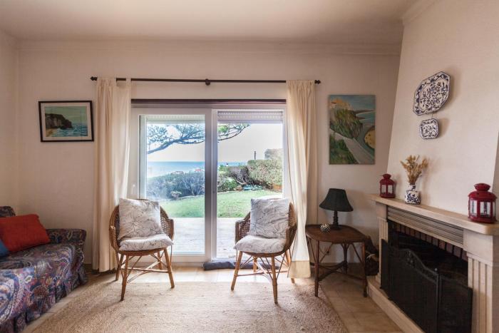 FLH Ericeira Family House