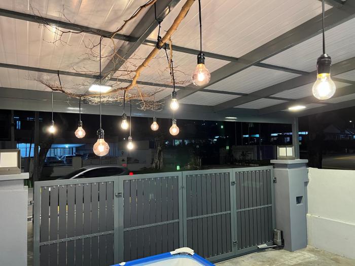 NEW 20PX 5BR V KTV & JACUZZI SPA & POOL TABLE & KIDS POOL at TOWN CENTER & USM