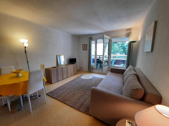 Appartement Lumineux à Seignosse, Proche Plage, Commerces et Activités, Parking, Wifi et Balcon - FR-1-239-813