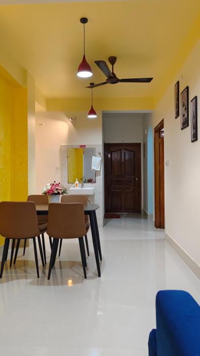 D2Stay Homestay 2Bhk Near Paltan Bazar