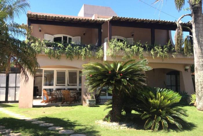 Um sonho de casa frente à laguna