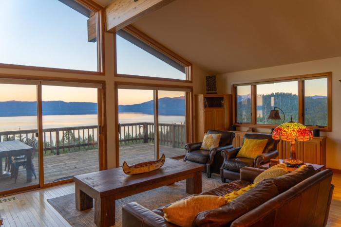Sierra Lake View at Rubicon by Tahoe Getaways - 3 BR, Panoramic Lake Views, Private Hot Tub & Private beach!