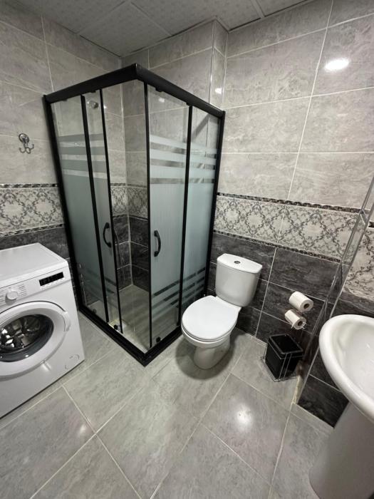 Modern and Chic Downtown House