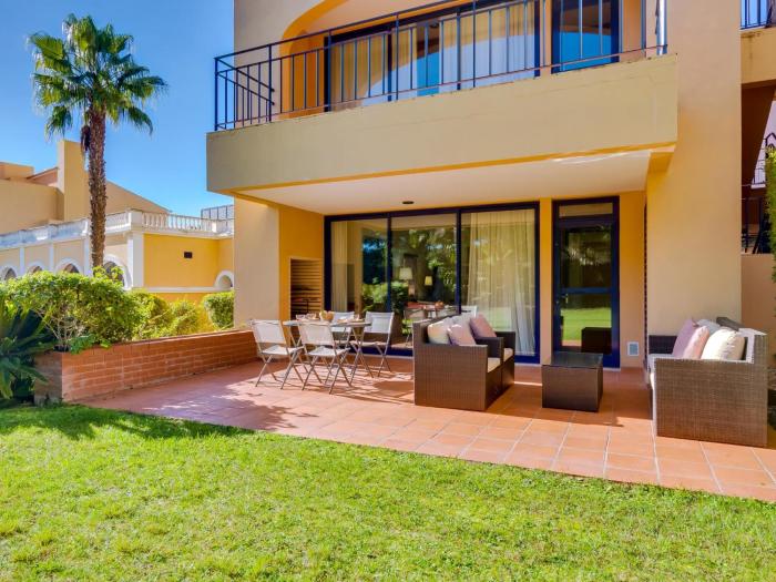 AL - Vila Sol Golfside Ground Floor