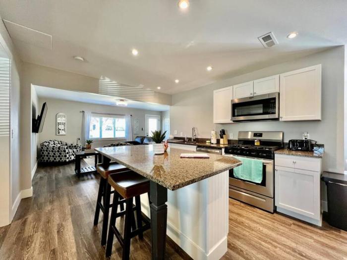 Quaint 4 Bedroom Ranch Home in Mason Ohio