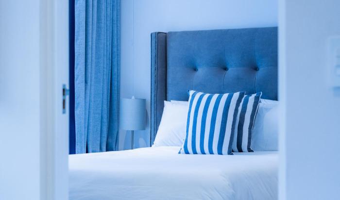 Sandtons Finest 2BR2BA