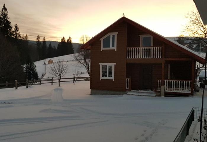 Приватна садиба "Гірський затишок"