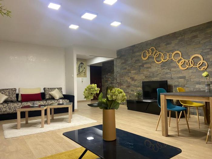 MODERNE APPART PLEIN CENTRE