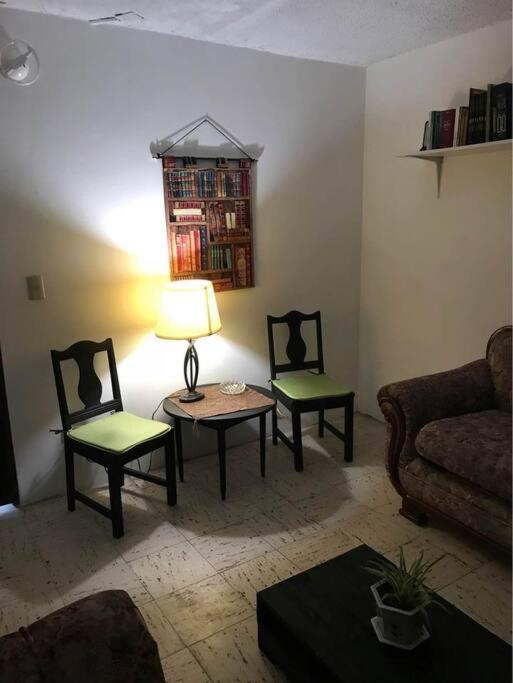 Oasis on 10th Street, the Heart of Tampico Madero