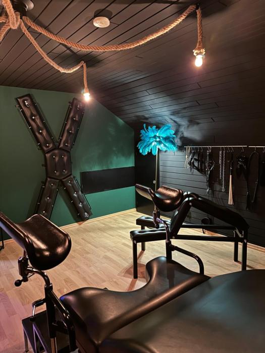 Emotion Apartments- BDSM Apartment mit privater Sauna