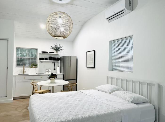 Coastal Cabana By Vilano