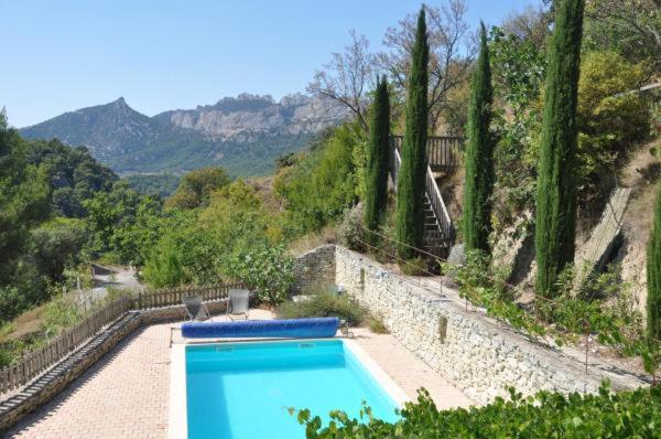 Aux Dentelles