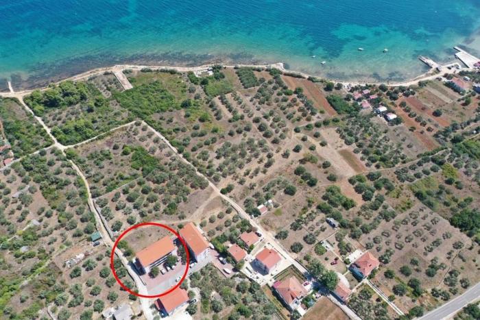 Apartments with parking space Kraj, Pasman - 22000