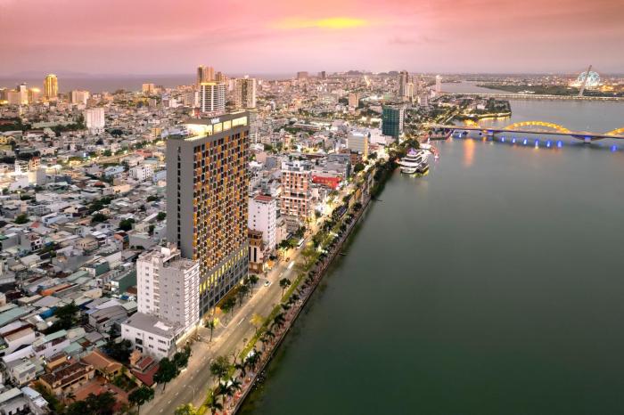 Wink Hotel Danang Riverside, Unscripted by Hyatt