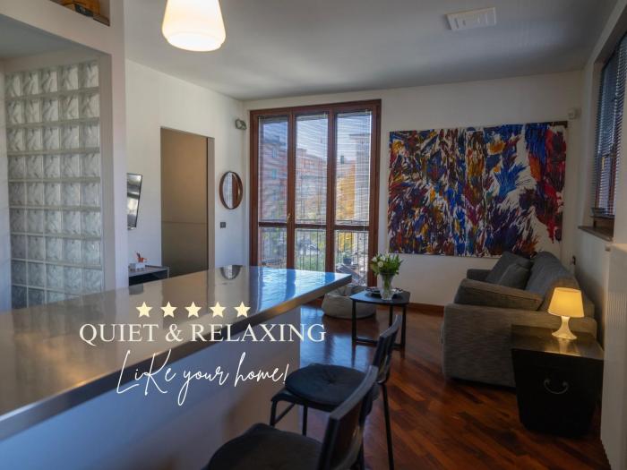 Bastia RF with Balcony up to 3 guests in the heart of Scalo Romana, Olimpico, Prada, Bocconi and easy access to Forum Assago, IEO, IED, Duomo, San Siro