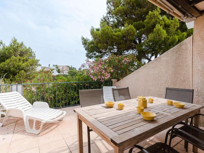 Villa T3 Mezzanine avec Piscine, Terrasse et Parking Privé, 5 min de la Plage - Narbonne - FR-1-409-37