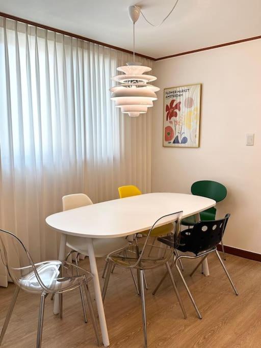 [New]Spellbinding House Hongik St. Exit2 10min