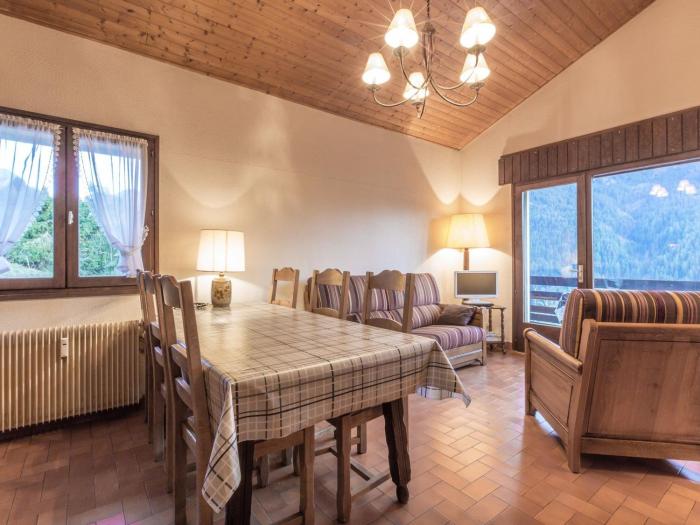 Charmant 3 pièces avec mezzanine pour 6 pers, balcon sud et parking à La Clusaz - FR-1-437-94