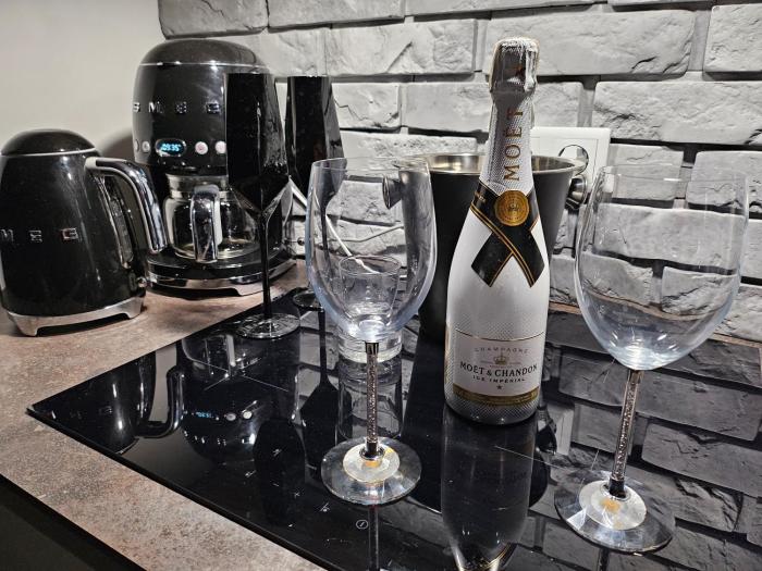Luksusowy apartament 60 m z jacuzzi oraz z ogródkiem na dachu na wyłączność !