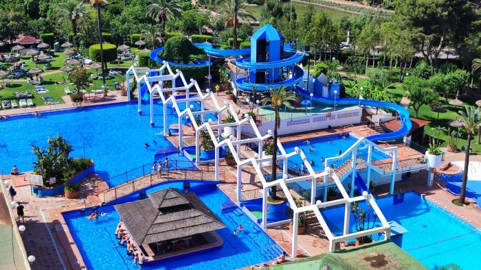 Sunny Apartment in Benal Beach with Sea Views