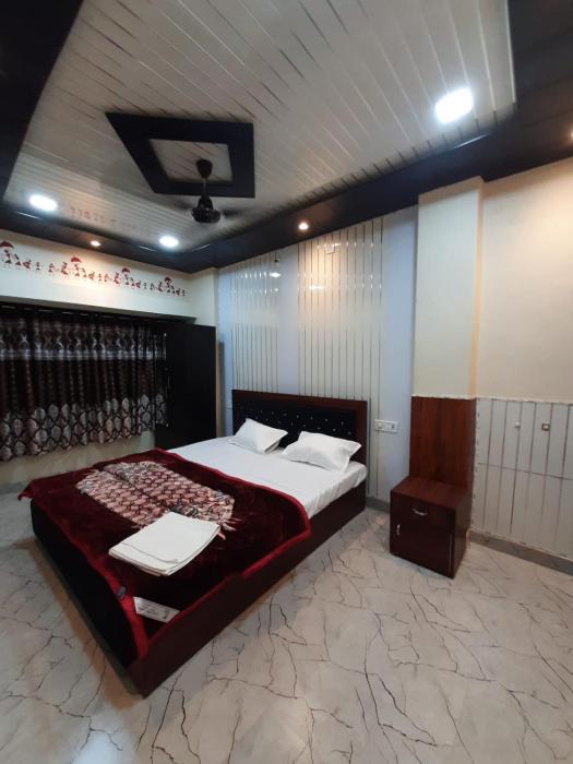 Raghuvanshi Paying Guest House