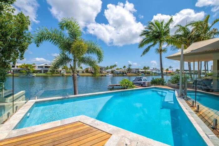 The Noosa Haven Luxe Waterfront Home