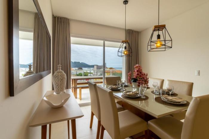 190 - Lindo apartamento a 50m da praia de Mariscal