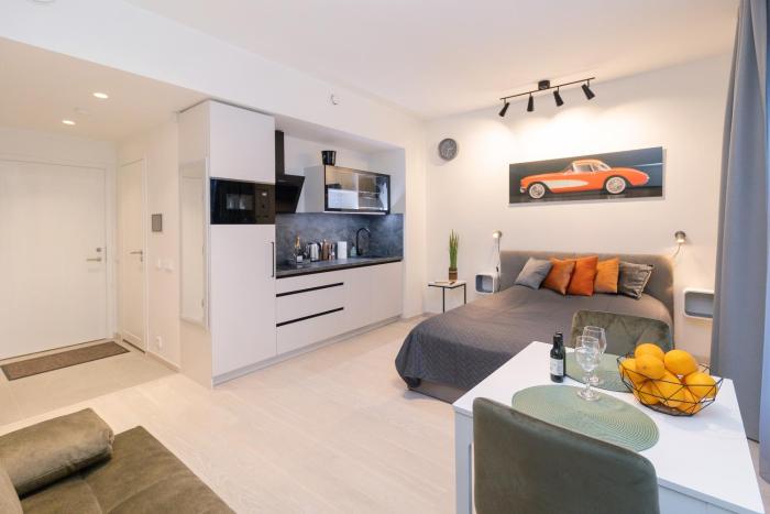 Revalia Lastekodu Bus-Station Airport Studio