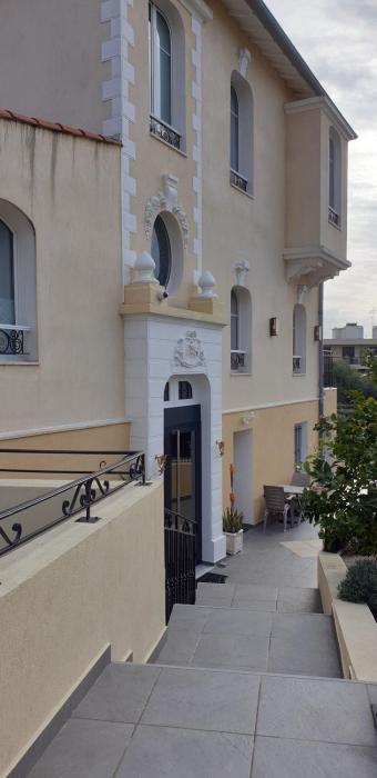 Studio meublé à Juan-les-Pins