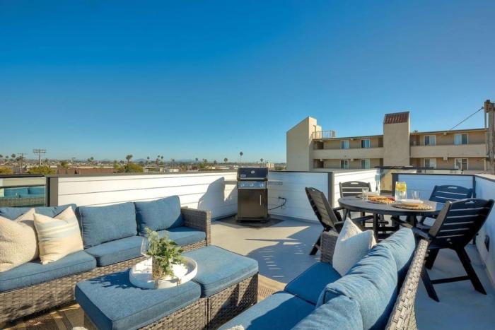Luxury Ocean Oasis 3BR I Balcony I Firepit
