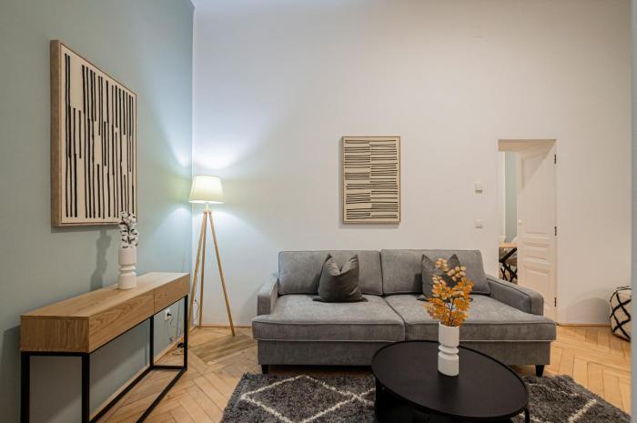 Charming APT perfect for 4-6 tram, self-checkin