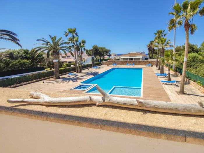 Apartamento con aire acondicionado y gran piscina!