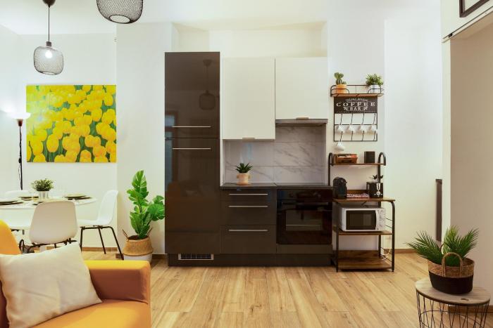 [Como Centro] Proprio dietro lAngolo