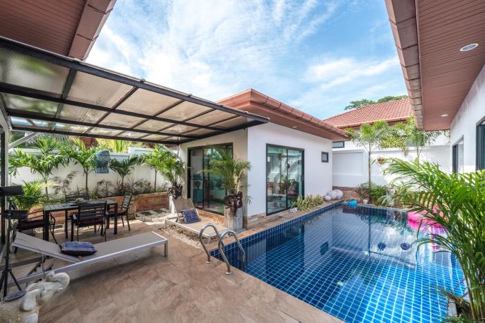 Unique Designer Art Villa Salika, 3BR & Private Pool, near Rawai and Naiharn Beachs