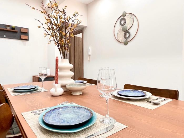 Green House near Athens Center