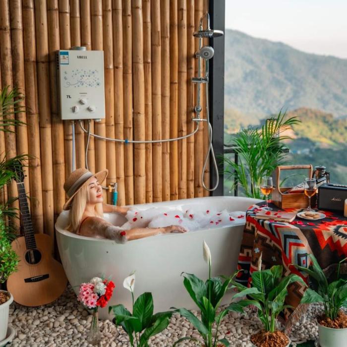 ม่านเขาโฮมสเตย์Mankhao Homestay บ้านกระจก