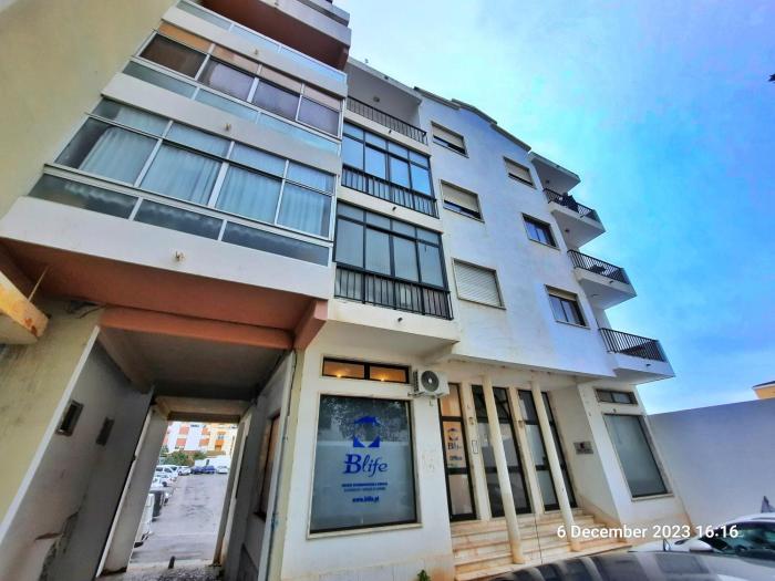 Blife Anya private rooms