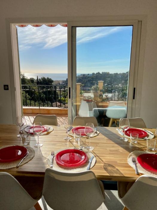 Villa panoramique vue mer et jardin-6 personnes-Menton